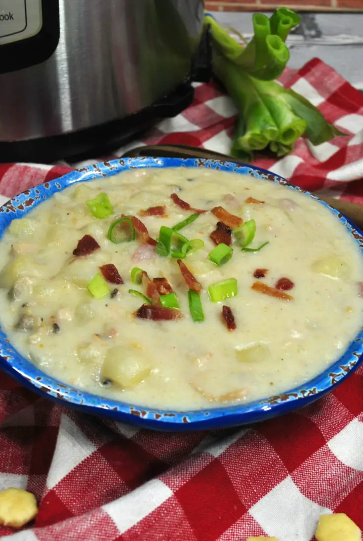 Instant Pot Clam Chowder 