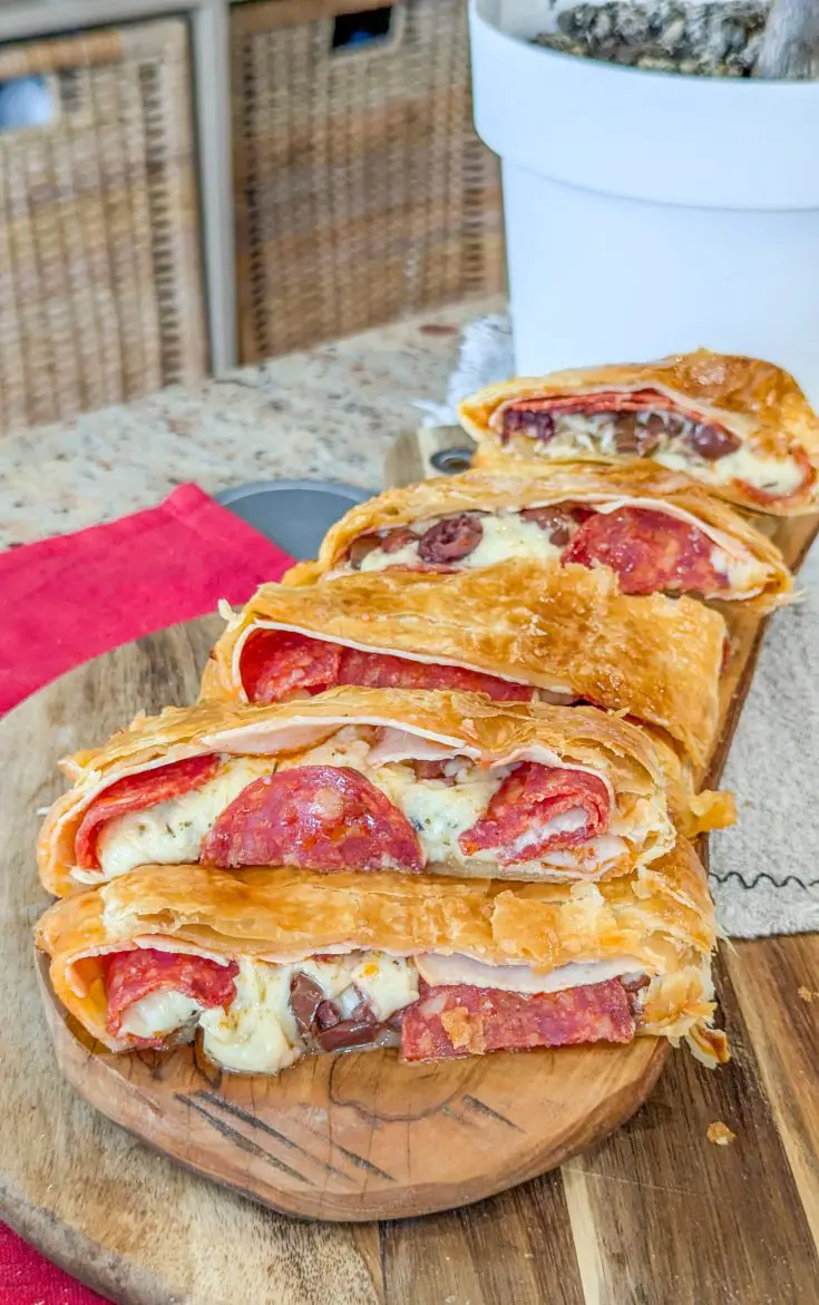 deluxe stromboli