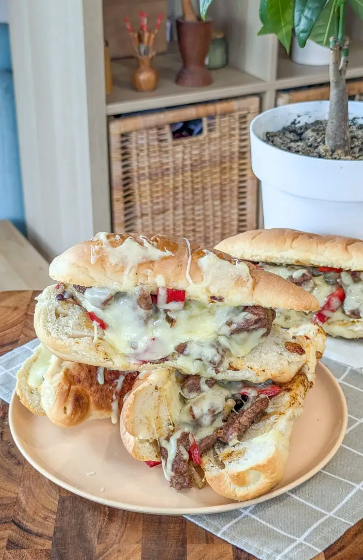 cheesesteak sandwich