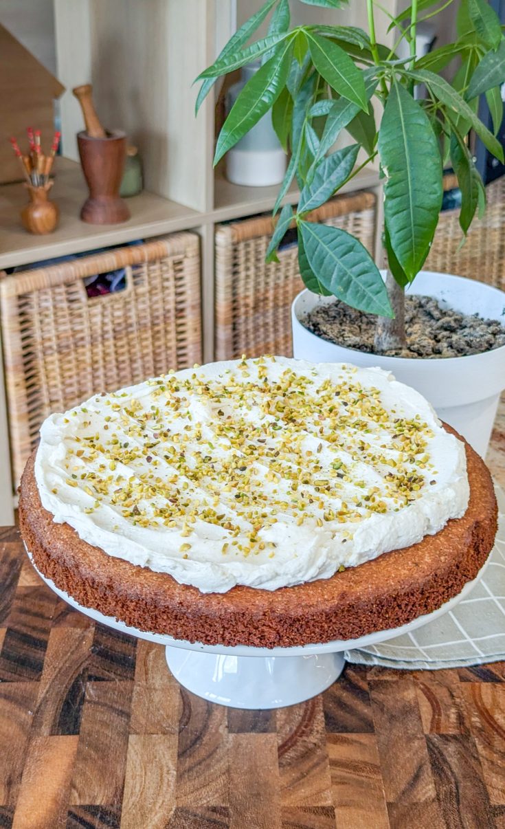 Pistachio cake